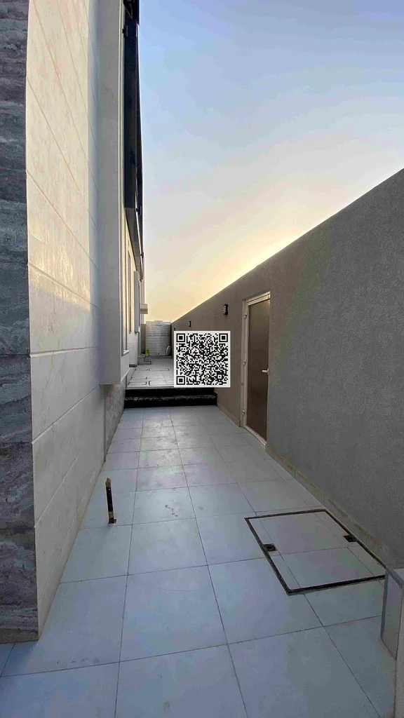 6Bathrooms majlis hall maid rooms kitchen parking area inside out side Central AC63252424138241114