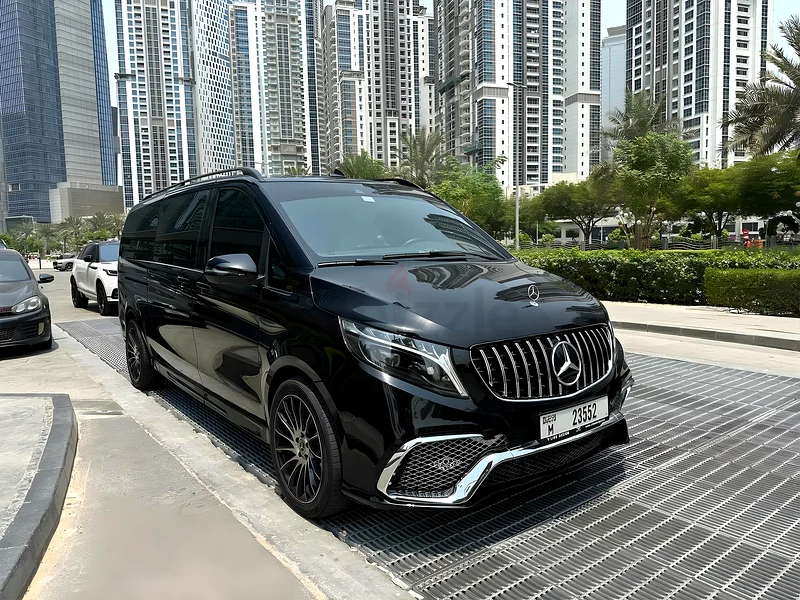 Selling Mercedes V250 year 2023 |Executive Edition | 13,386 KM 
 Immaculate Condition | Luxury MPV |63163857070467111