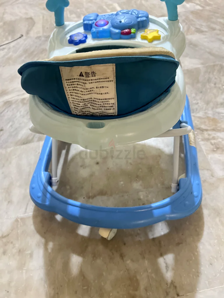 عربة أطفال ممتعة مع ميزات تفاعلية!63177120230146113