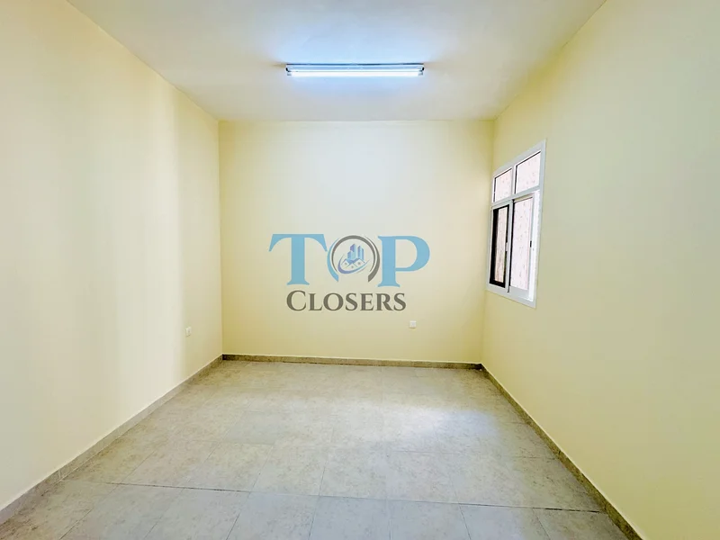 الطابق الأرضي | موقف سيارات مغطى | قريب من برجيل63151410625409113