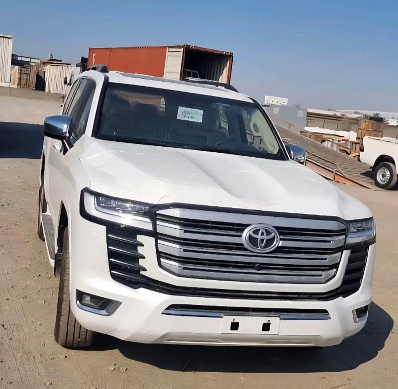2025 Toyota Land Cruiser LC300 VXR (Full-Option without Radar) 3.3L V6 TW Twin Turbo Diesel A/T63140688211458111