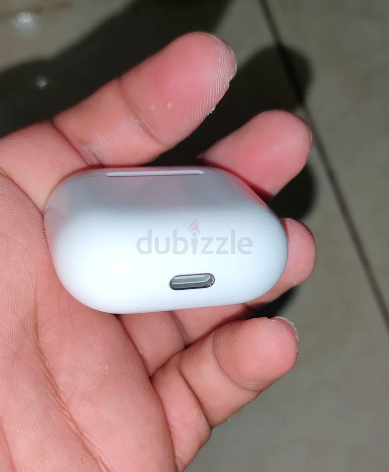 Airpods 4 charging case only63222343363971111