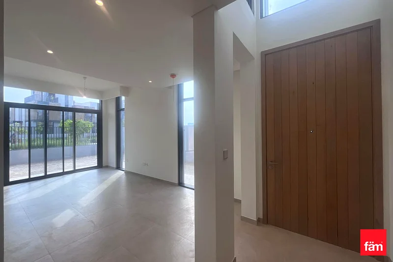 BRAND NEW | 4BR CORNER UNIT I NEAR AMENITIES |63926297277059112