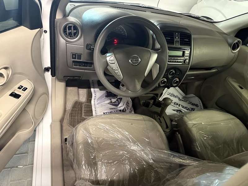 نيسان سني 2021 موديل SE، قيادة منخفضة، حالة ممتازة63166151873667114
