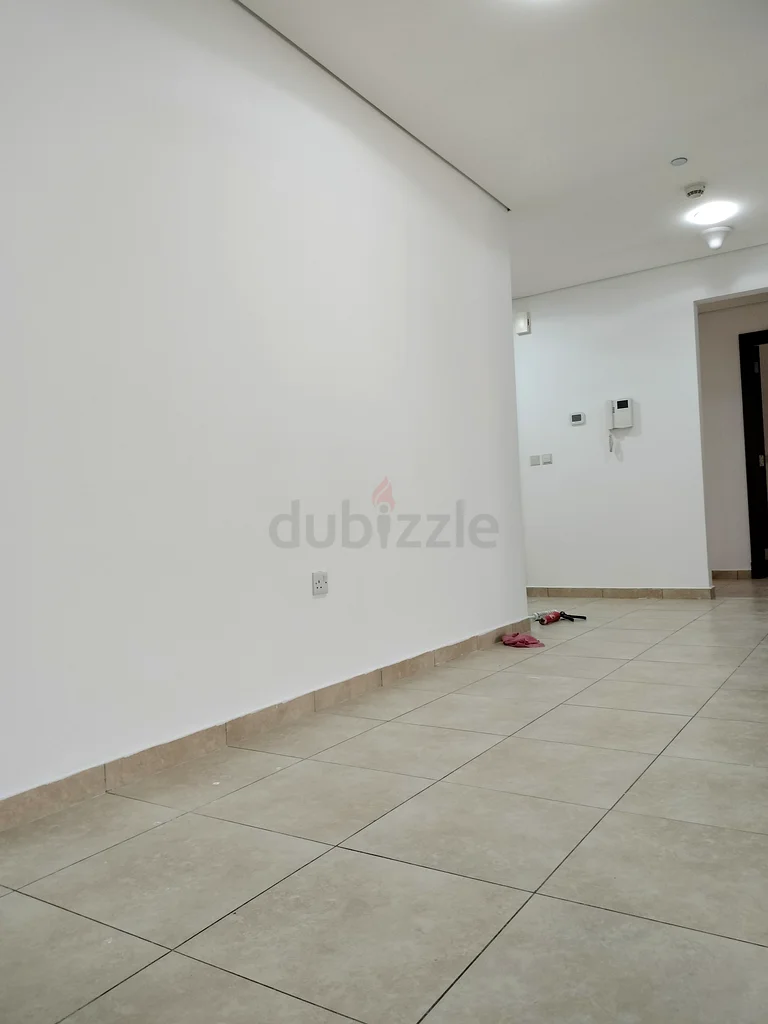 طلاء المنازل. خدمة تكييف الهواء. سباك. كهربائي. نجّار.63218320082945111
