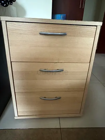 Cabinet 3 Drawers