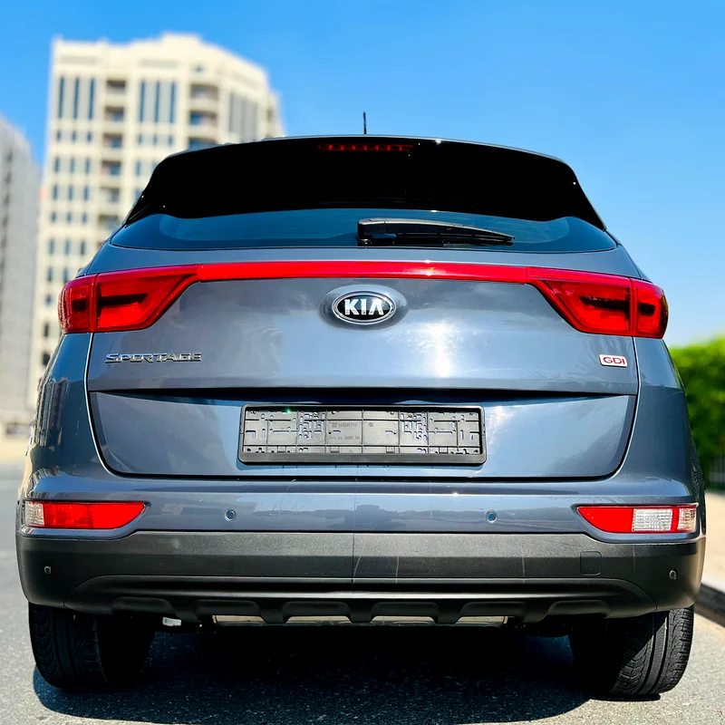 A BEAUTIFUL CLEAN KIA SPORTAGE 2017 MODEL GCC SPACE EXCELLENT CONDITION63152752941699113