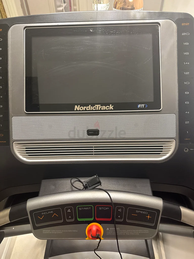 NordicTrack Treadmill for Sale – Your Home Fitness Solution!63172672404611113