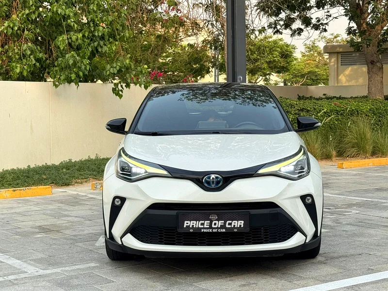 AED 1,089 /monthly // (ONLY 63,000KMS) GCC 2021 Toyota C-HR HYBRID 1.8L 4 Cylinders //63147208167171112