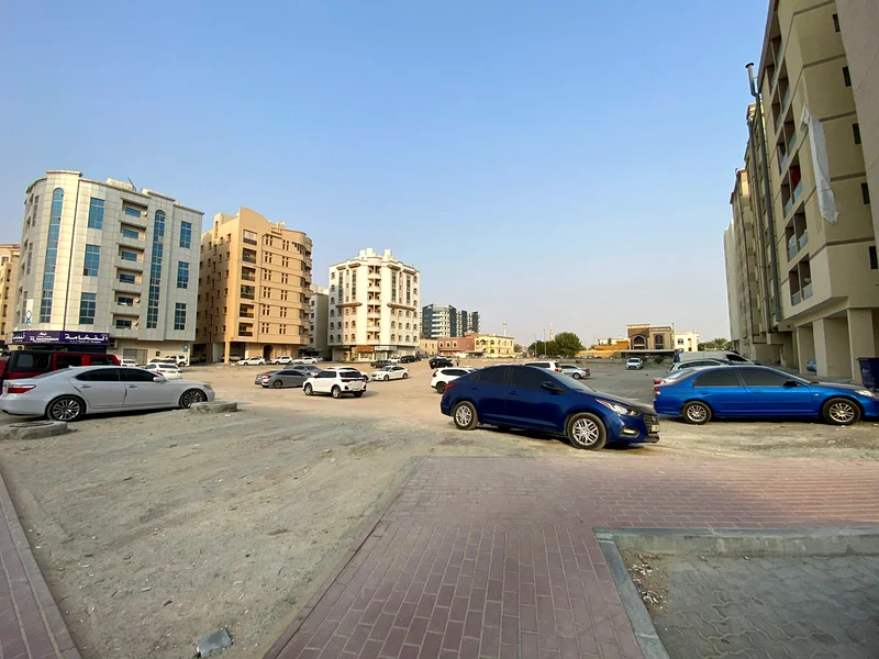 مبنى من طابق أرضي و6 طوابق، معتمد للاستخدام السكني والتجاري، للبيع في عجمان، الحميدية63197125005827113