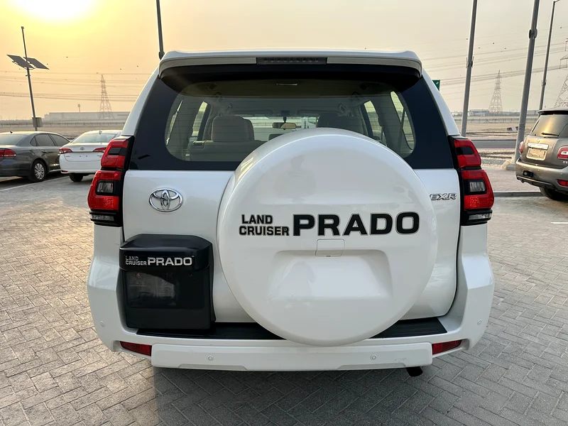 Toyota Prado 2019 V663137337991938114