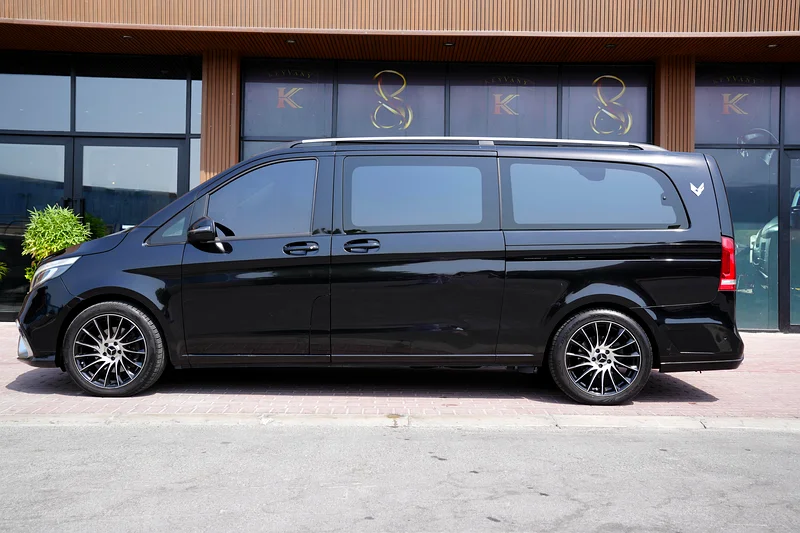 2020 Mercedes V250 | GCC Specs |63163857836162114