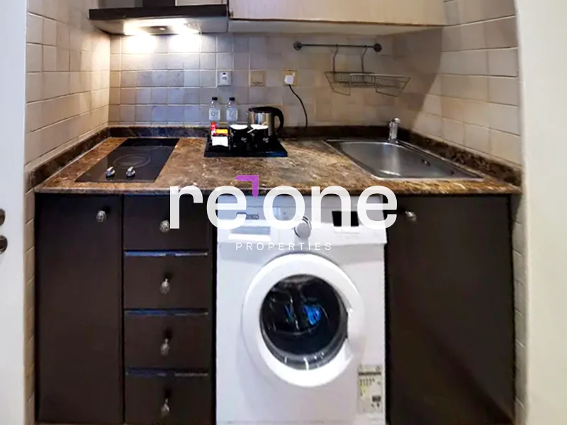 Modern Furnished 1BR Suite | City View63239056719747114