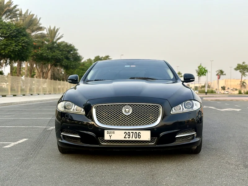 جاكوار XJL / جي سي سي / 2013 / وكالة صيانة / طلاء أصلي / مفتاحان63221824626562113