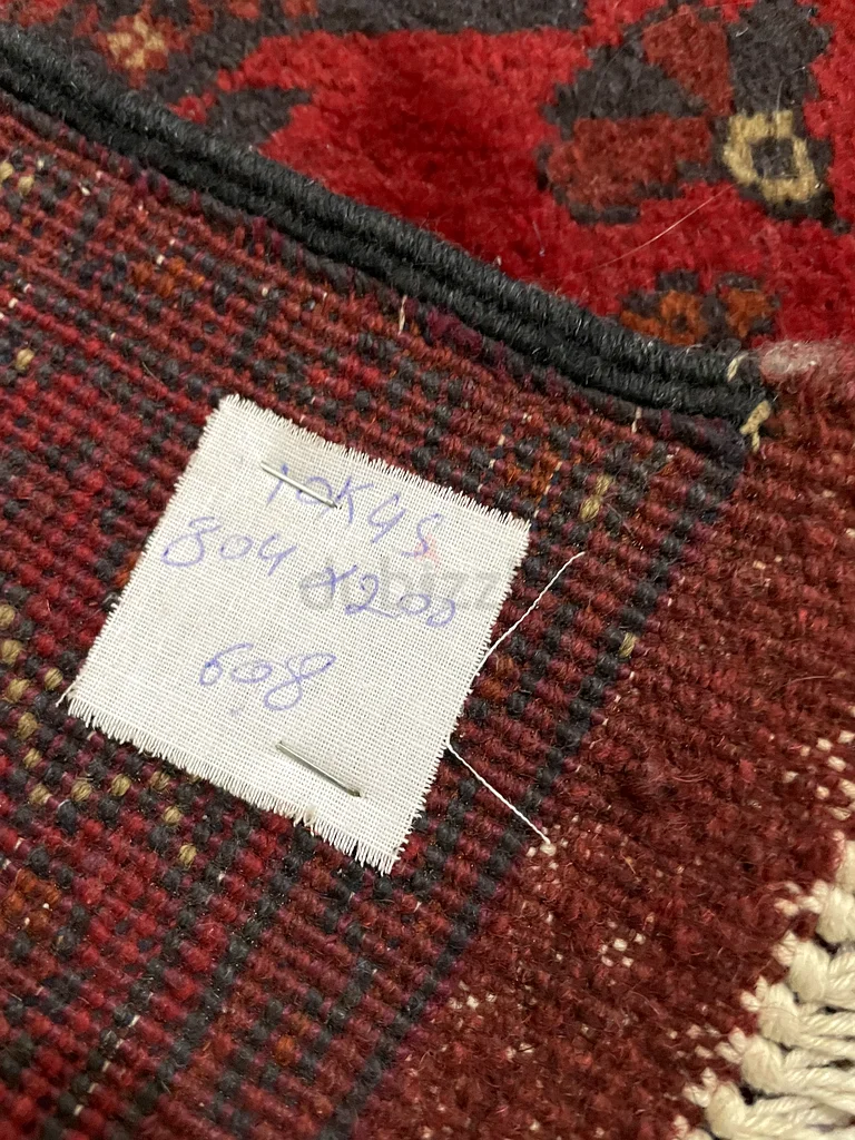Elegant Traditional Persian Rug - Perfect for Any Room!63180365908738112