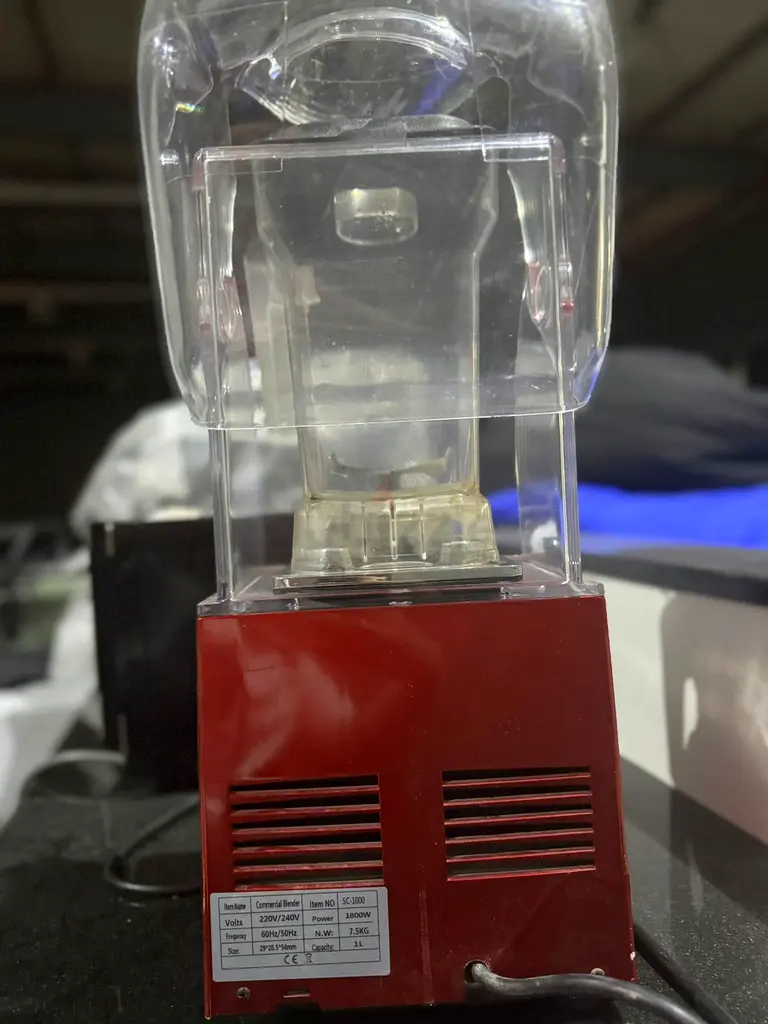 Commercial Blender with Removable Shield63252942681345115