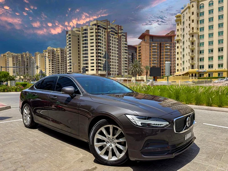Dealer Warranty Valid Until June 2026 | Like New Condition | Recently Serviced for 15,000 KM63221301654529112