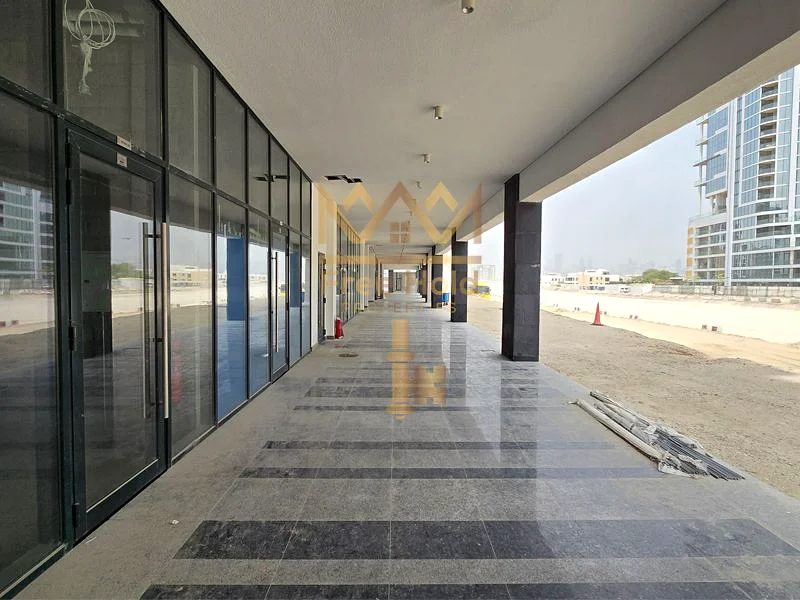 Brand New/Direct View of Crystal Lagoon and Burj Khalifa/Good Investment63195076978050111