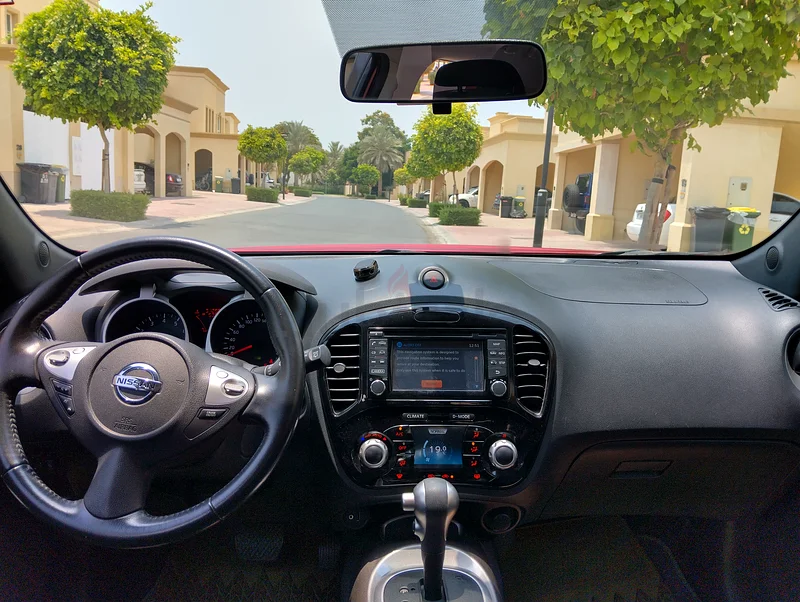 Nissan juke 2015 first owner lady63167092370563114
