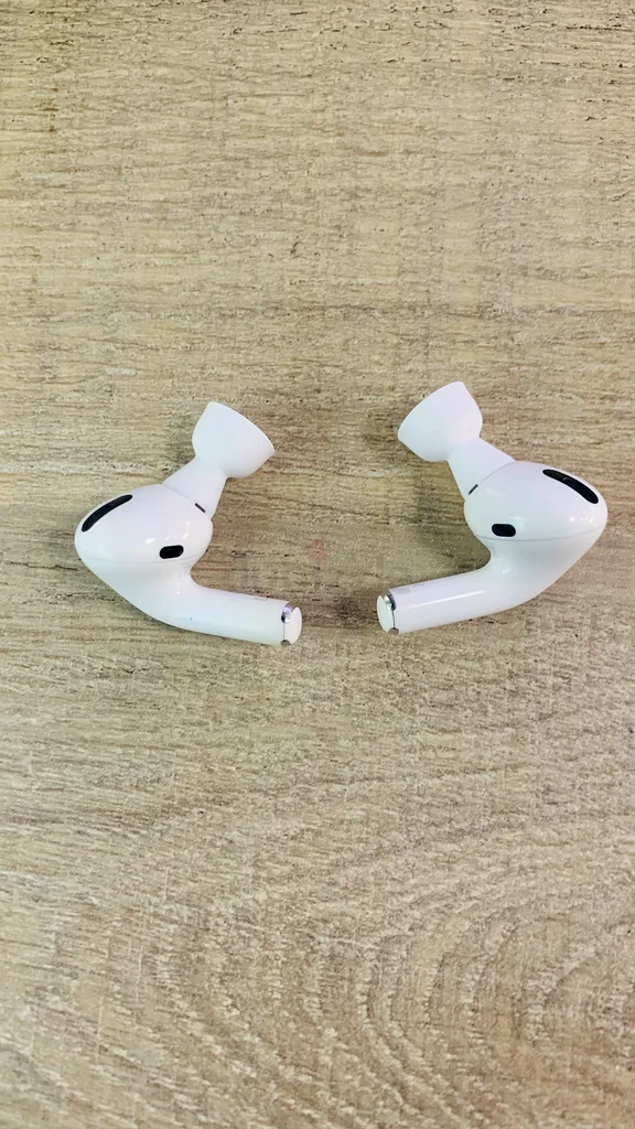 Apple Airpods Pro 1 Buds only Earbuds63221857742081112