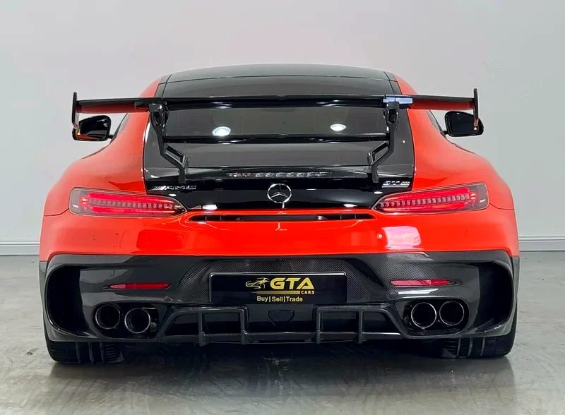 2022 Mercedes AMG GT R Coupe, Warranty, Service History, Carbon Fiber Package, Very Low Kms63145814335234114