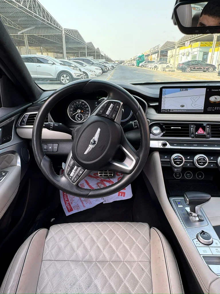 For sale Hyundai Genesis G70, full option, accident-free and without any paint.63137332889090114