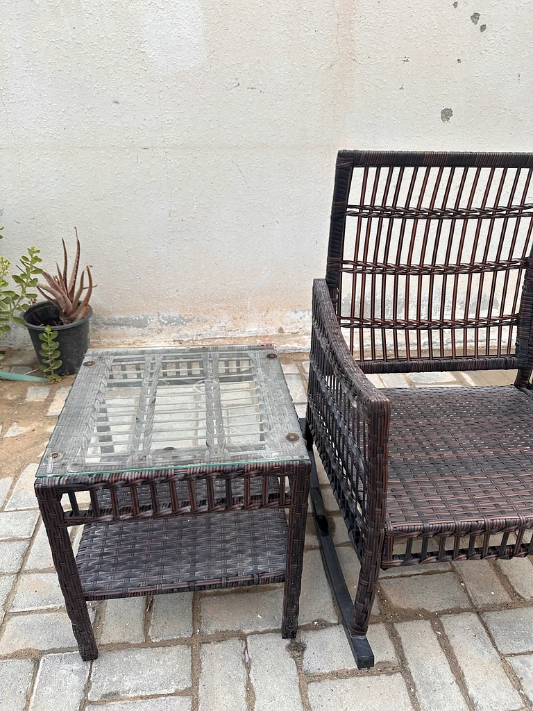 طقم جلوس أنيق من الروطان للراحة في الهواء الطلق63218810077954114