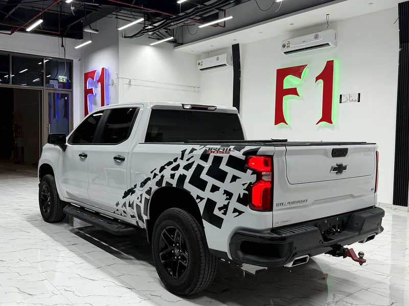 Chevrolet silverado trail boss 6.2L63155090743554114