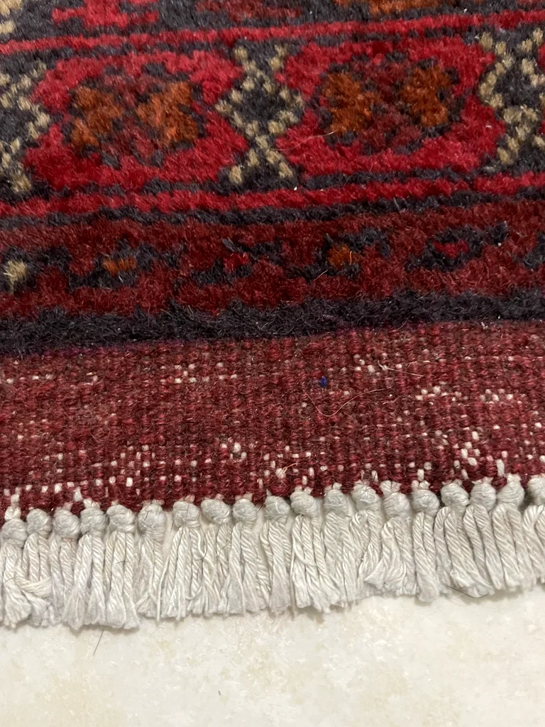 Elegant Traditional Persian Rug - Perfect for Any Room!63180365908738111