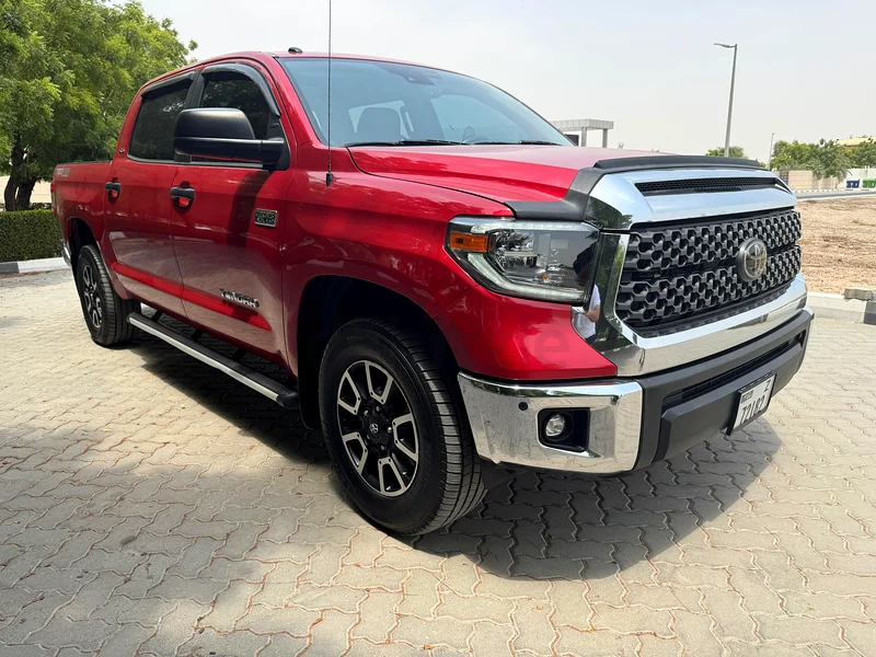 تويوتا تاندرا SR5. TRD 4X4 طريق وعراء، سقف بانورامي63147208456961111
