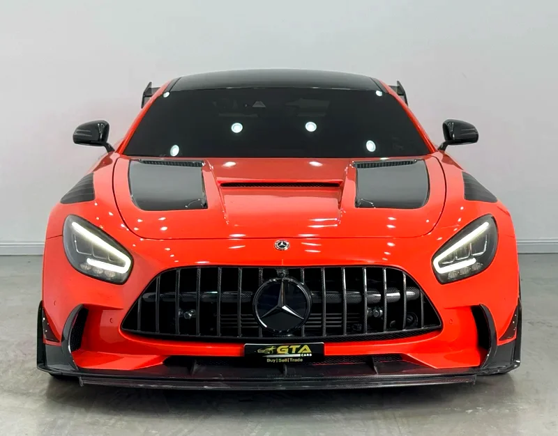 2022 Mercedes AMG GT R Coupe, Warranty, Service History, Carbon Fiber Package, Very Low Kms63145814335234111
