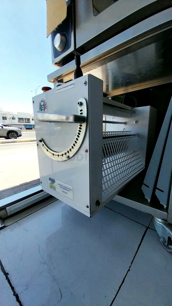 Z Matic Italy Bench Model Dough Sheeter SF500SP63252945328258111