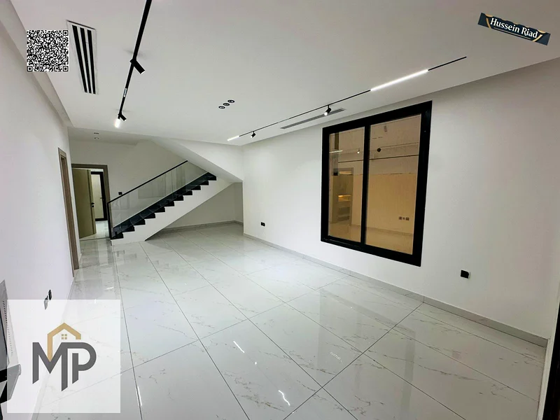 For sale, a modern villa, including registration fees, close to the mosque and services, with a seating area in the courtyard, with no down payment.63893962010114114