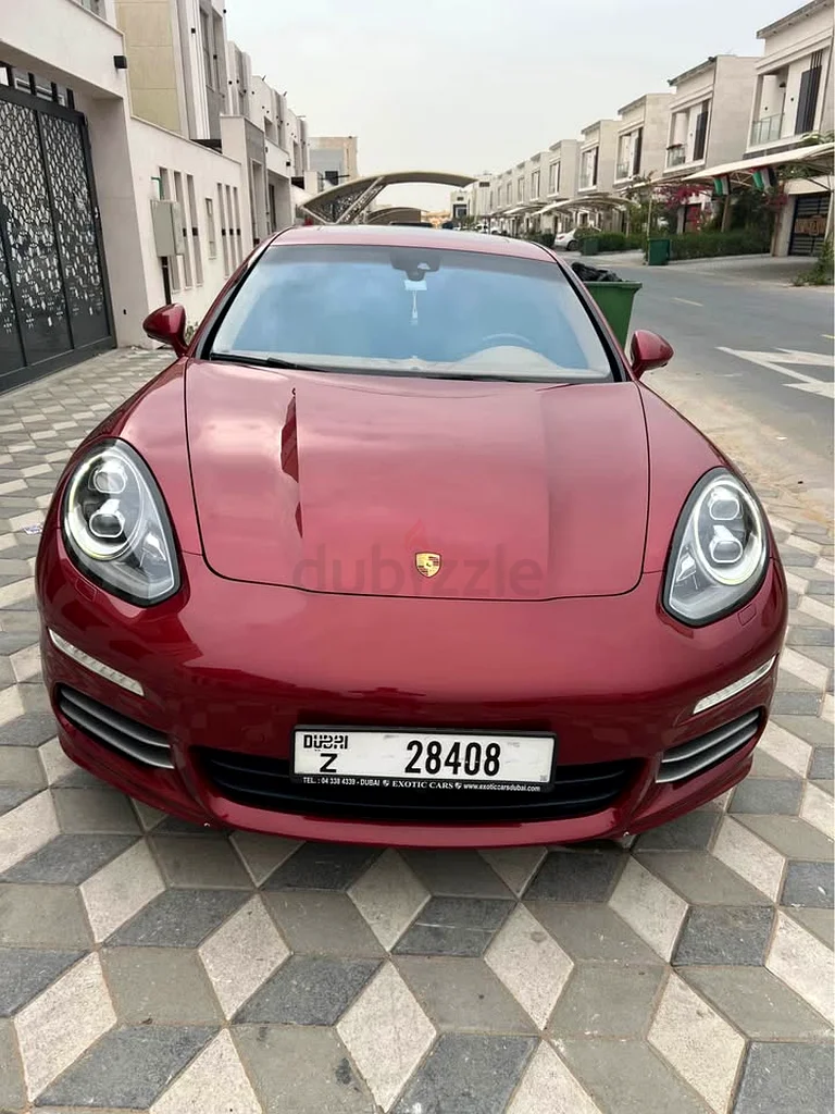 Porsche panamera 4s 2014 gcc (No paint No accident)63171746256386112