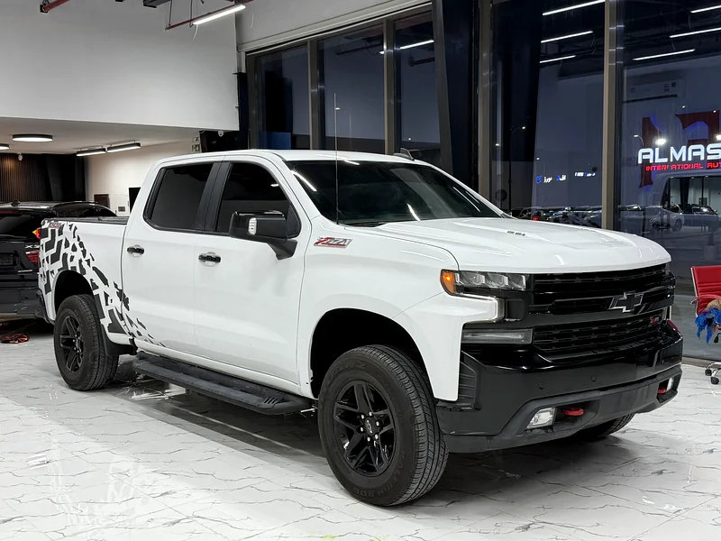 Chevrolet silverado trail boss 6.2L63155090743554112