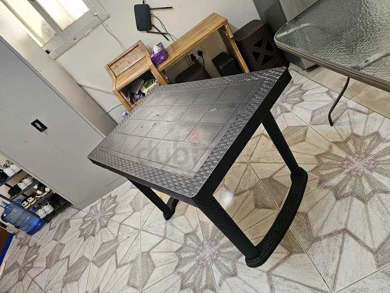 Stylish Black Woven Dining Table - Perfect for Modern Spaces,Can Simply assamble,63216833488003111
