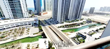 Fabulous- 3BHK+Maid-Sea View