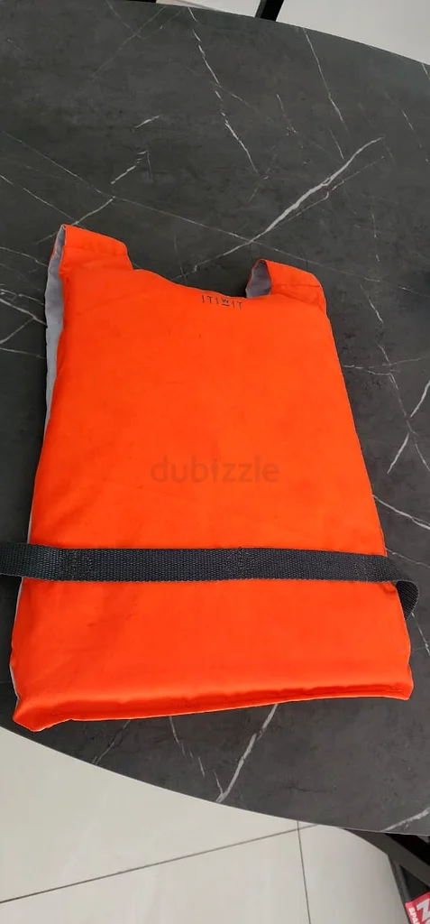 Life jacket632426915850261118