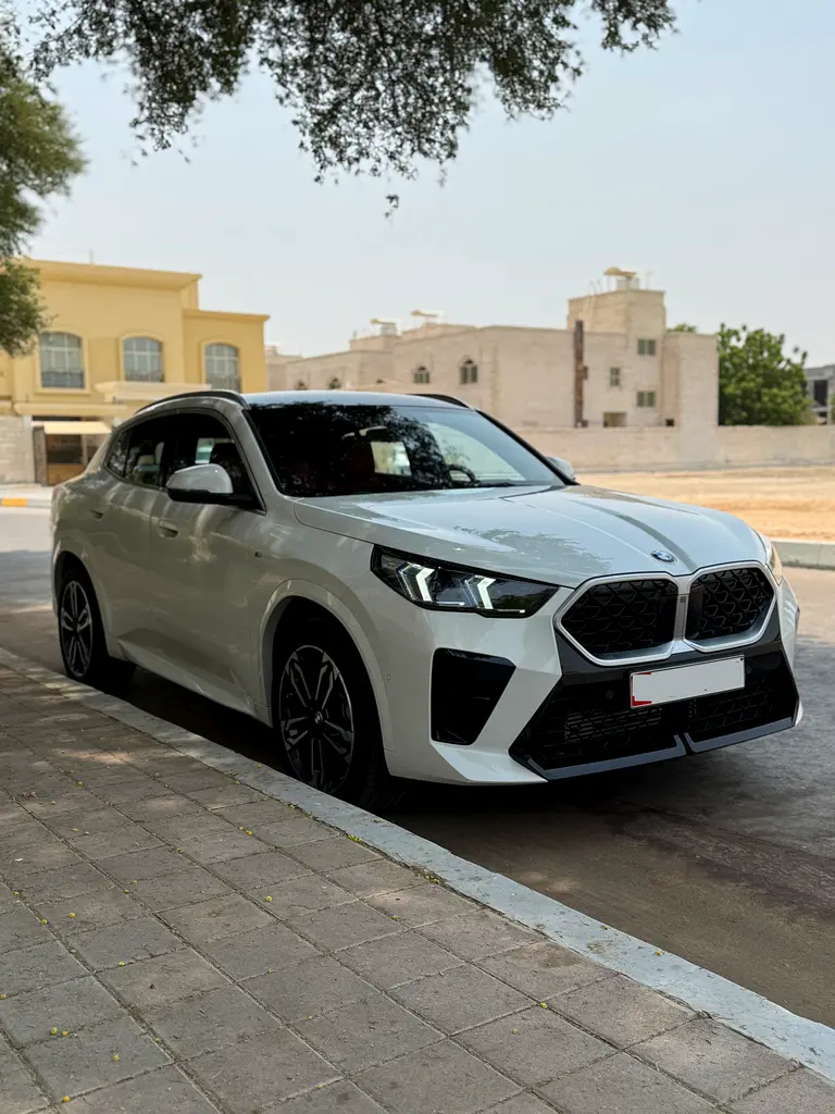 BMW X2 2026 — photo 1 of 10
