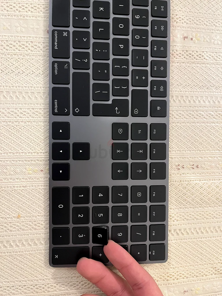 Apple Magic Wireless Keyboard 2 With Numeric Keypad Black63169457369090111