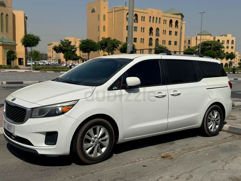 Kia Sedona 201663155551889665112