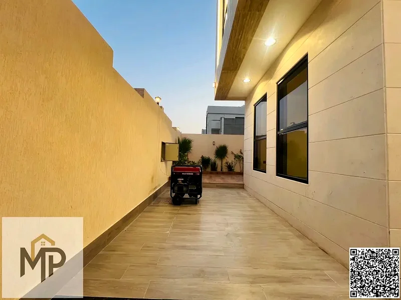 🏡🏊 ♂️ فيلا مع مسبح تتضمن الكهرباء والمياه وتكييف الهواء - تقسيمات داخلية واسعة وتشطيبات فندقية - ملكية حرة63893961968641114