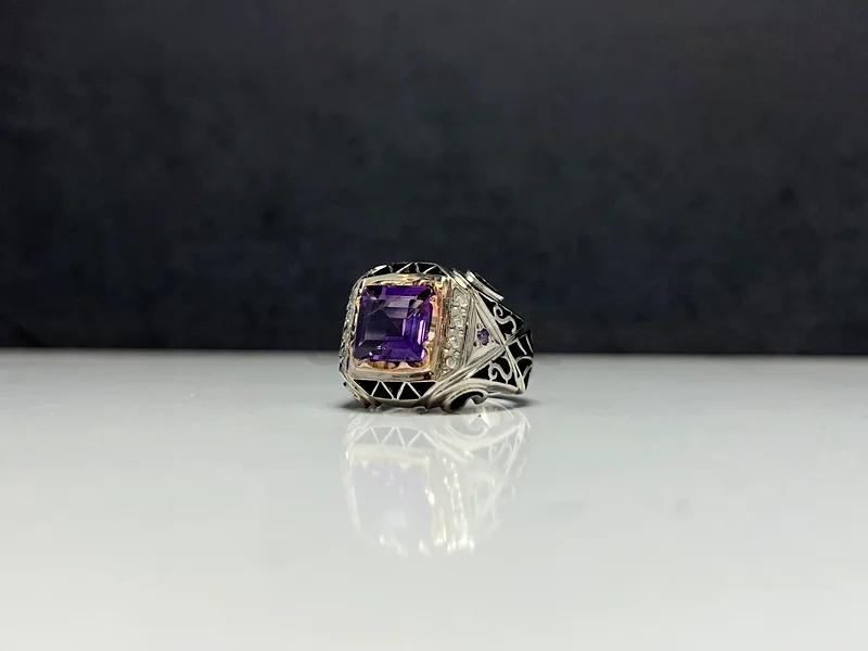 خاتم بحجر جمشت فاخر - Ring with a Premium Amethyst Stone63230183468674113