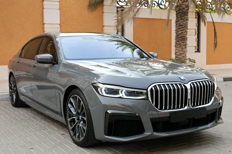 BMW 730LI ( M-SPORT ) - GCC SPECS - UNDER WARRANTY / SERVICE FROM AGMC - ACCIDENT FREE -63160610507265114