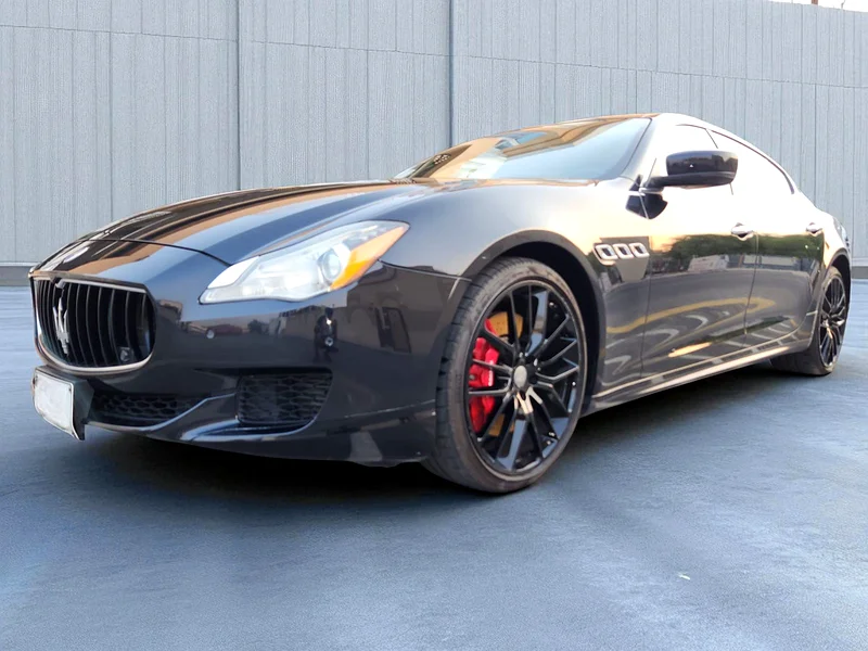 مازيراتي كواترو بورتي GTS V8 - مقاعد خلفية فردية - داخليّة كربون - نادرة جدًا في دول مجلس التعاون الخليجي63176617091202110