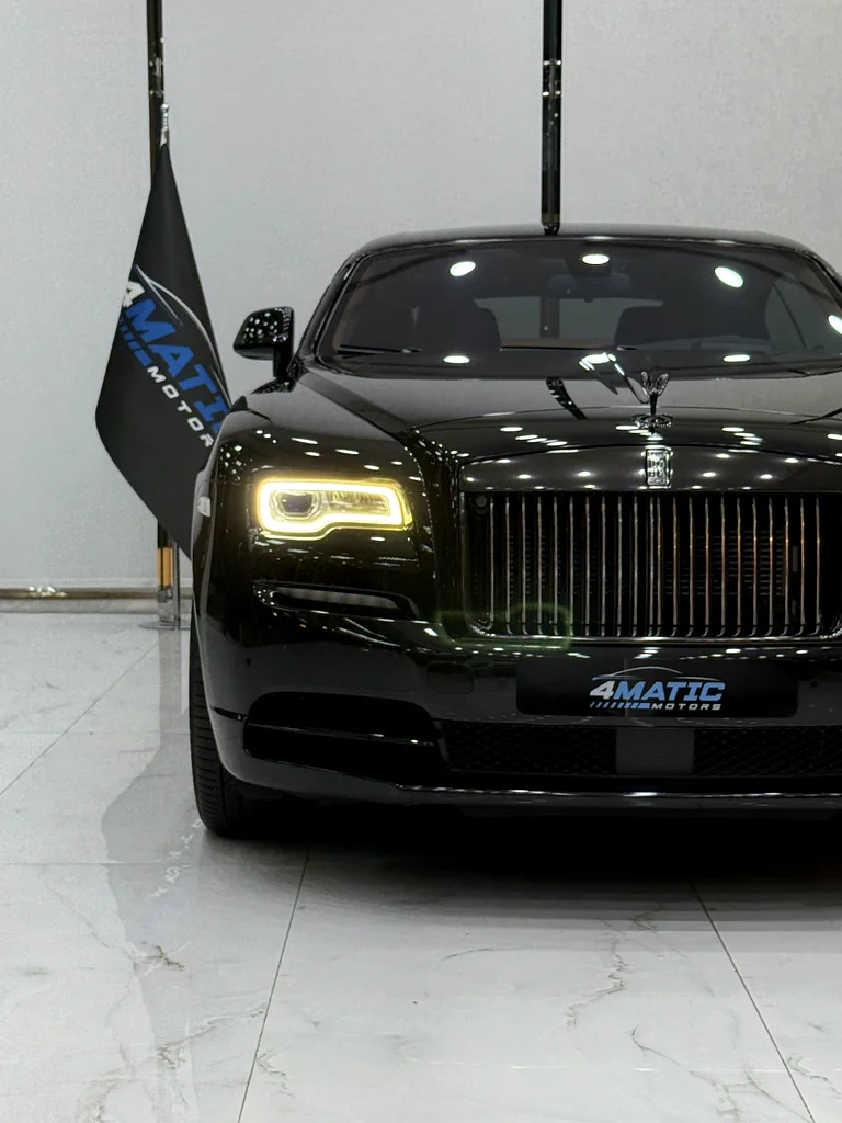 Rolls-Royce Wraith Black Badge63175263353858111