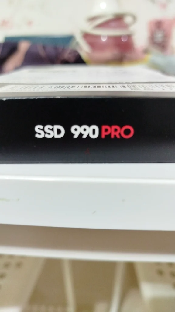 SAMSUNG 990 pro solid state drive 1TB SSD PRO63257116222979112