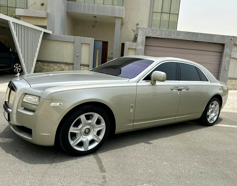 2011 جي إم سي غوست نظيفة جداً63222808365571111