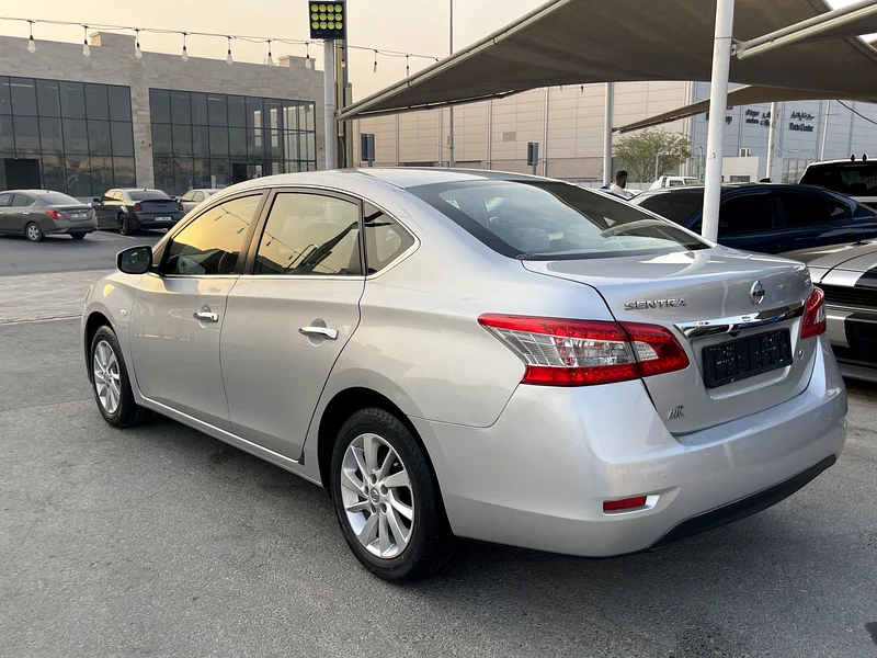 Nissan Sentra 2017 Gulf model in excellent condition63166626998530114