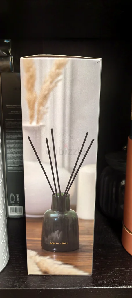 Scented Reeds Diffuser - Bois de Cèdre - 3 for 100 / 5 for 15063221347794563111